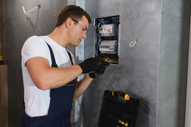 Best Affordable Emergency Electrician  in Northlakes, NC